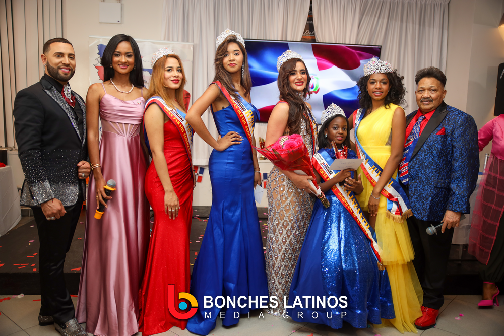 Coronación Reinas Gran Parada dominicana del Bronx